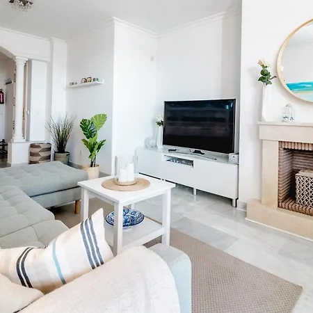 Apartment 2-bedroom Retreat With Stunning Views In Aldea Blanca With Private Paddle Court Marbella
